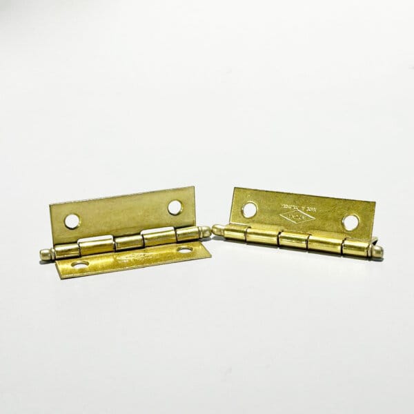 Bisagra dorada  1 1/2"x2 1/2" dimacsa